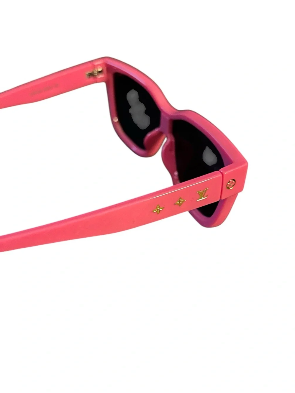 Louis Vuitton : Hot Pink Shield Sunglasses with Mirror Gradient Lenses